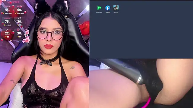 Snapshot of SweetieCloe_ chatting on 02-20-25, 08:25 SweetieCloe  online show from 02-20-25, 08:25