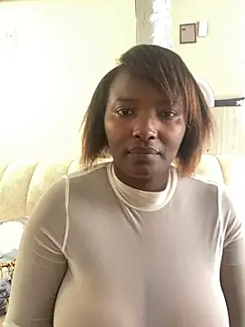 Snapshot of Naughty-sonia2 chatting on 03-09-25, 10:41 Naughty-sonia2 online show from 03-09-25, 10:41