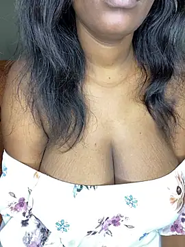 Snapshot of Naughty-sonia2 chatting on 08-02-26, 07:07 Naughty-sonia2 online show from 08-02-26, 07:07