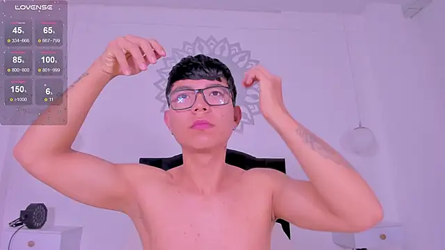 CodyTwink online show from 11-16-25, 10:21