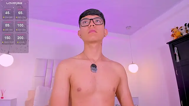CodyTwink online show from 06-10-26, 01:17