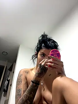 DeuxGold online show from 11-18-25, 01:11