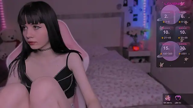 CoddleWeeper  online show from 02-04-25, 10:32