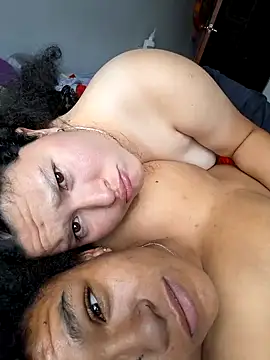 Snapshot of Selket11 chatting on 01-26-25, 03:36 Selket11 online show from 01-26-25, 03:36