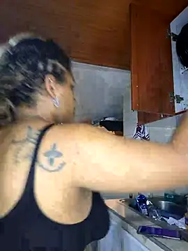 Snapshot of Selket11 chatting on 02-15-25, 11:58 Selket11 online show from 02-15-25, 11:58