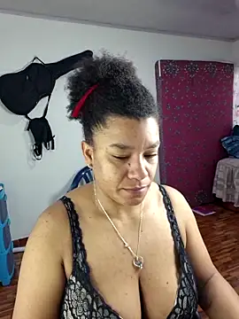 Snapshot of Selket11 chatting on 12-03-25, 12:58 Selket11 online show from 12-03-25, 12:58