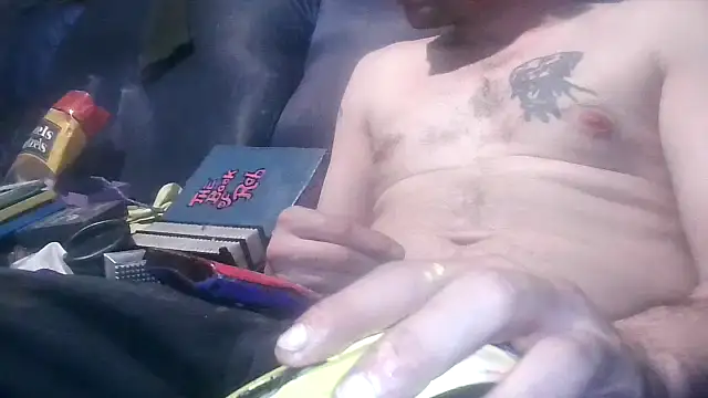 Snapshot of robeaulieu02 chatting on 02-26-25, 09:10 robeaulieu02 online show from 02-26-25, 09:10