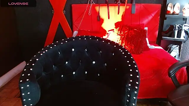 Naty slavedoll online show from 02-28-25, 07:03