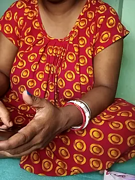 Snapshot of Ritababhi chatting on 03-09-25, 06:43 Ritababhi online show from 03-09-25, 06:43