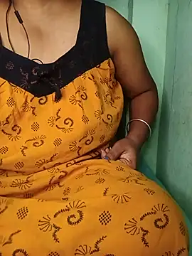 Snapshot of Ritababhi chatting on 03-11-25, 06:41 Ritababhi online show from 03-11-25, 06:41