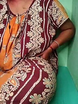 Snapshot of Ritababhi chatting on 03-14-25, 07:01 Ritababhi online show from 03-14-25, 07:01