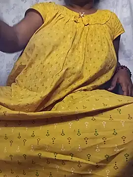 Snapshot of Ritababhi chatting on 09-19-25, 07:25 Ritababhi online show from 09-19-25, 07:25