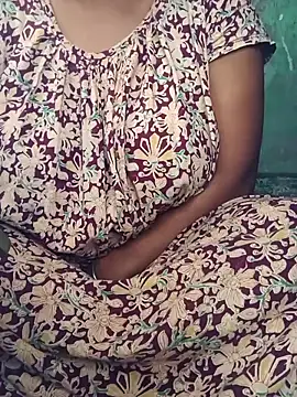 Snapshot of Ritababhi chatting on 11-10-25, 07:24 Ritababhi online show from 11-10-25, 07:24