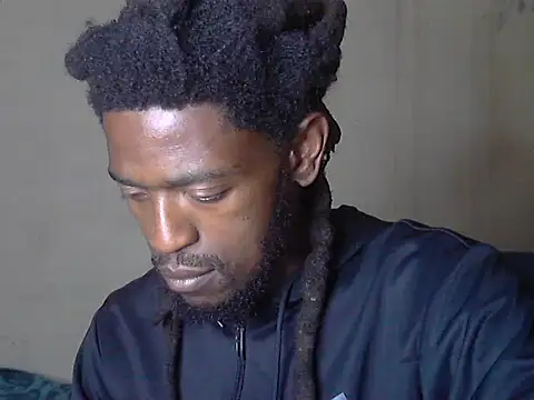 Snapshot of gldnmvsk_XO chatting on 02-24-26, 08:07 gldnmvsk XO online show from 02-24-26, 08:07