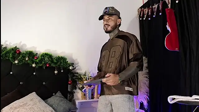 john cartter1 online show from 11-23-25, 11:43