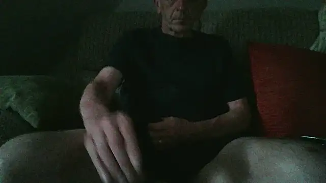 Snapshot of mr_english50 chatting on 05-23-26, 07:40 mr english50 online show from 05-23-26, 07:40