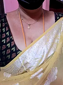 ananya956 online show from 10-31-25, 11:11