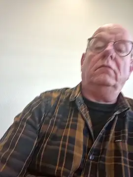 Snapshot of andrejoyfull64 chatting on 02-27-26, 11:54 andrejoyfull64 online show from 02-27-26, 11:54