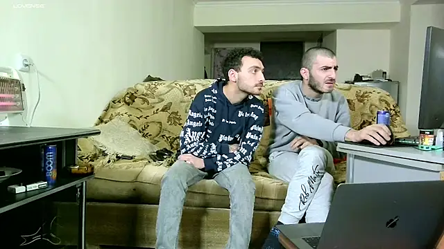 Barney Tedd online show from 12-30-24, 04:09