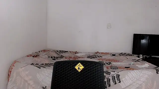 jasmin brunette  online show from 12-15-25, 11:58