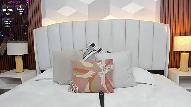 Snapshot of Marge_lasander chatting on 12-03-25, 01:35 Marge lasander online show from 12-03-25, 01:35