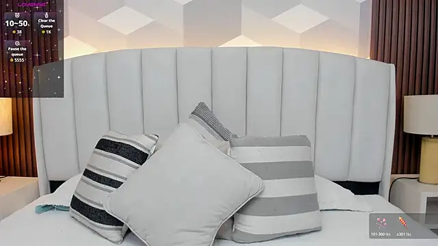 Snapshot of Marge_lasander chatting on 12-14-25, 01:22 Marge lasander online show from 12-14-25, 01:22