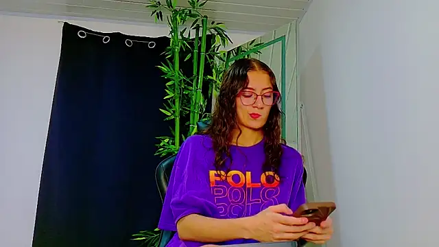 scarlet-jonesx online show from 11-24-25, 04:34