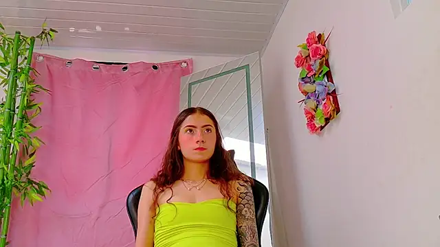 scarlet-jonesx online show from 04-25-26, 06:16