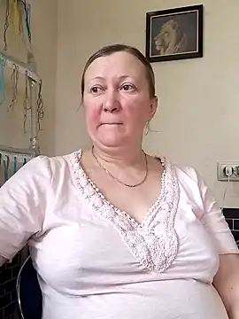 blondyaguar online show from 12-04-25, 10:02