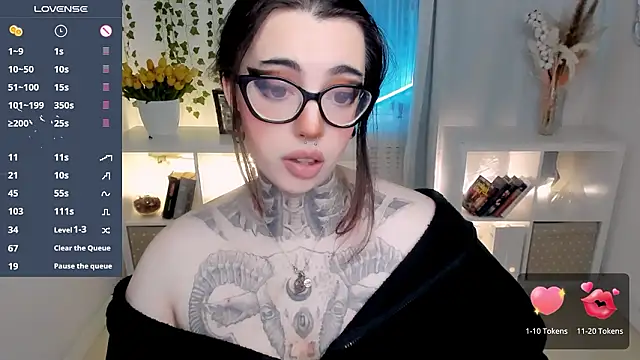 Dixi Pixi  online show from 03-29-26, 05:51