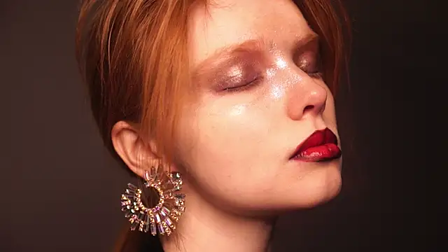 ginger hugs online show from 01-04-25, 10:02