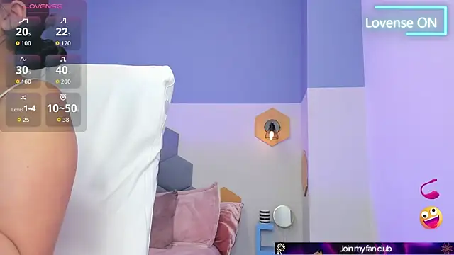 Chloe fischer  online show from 10-21-25, 03:24