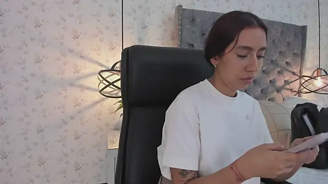 MissSussy online show from 04-28-26, 02:27