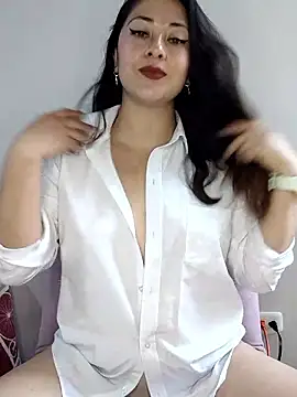 Snapshot of LisbethMoore_ chatting on 05-31-26, 06:20 LisbethMoore online show from 05-31-26, 06:20