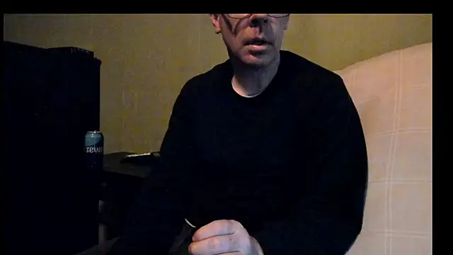 ImportantEquator0 online show from 11-12-25, 07:57