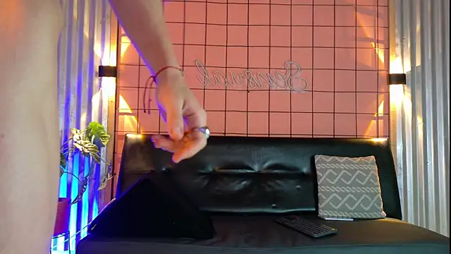 french sexx online show from 12-19-25, 07:37