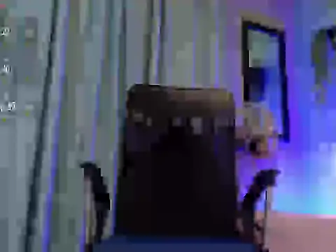 Snapshot of french_sexx chatting on 05-30-26, 07:11 french sexx online show from 05-30-26, 07:11
