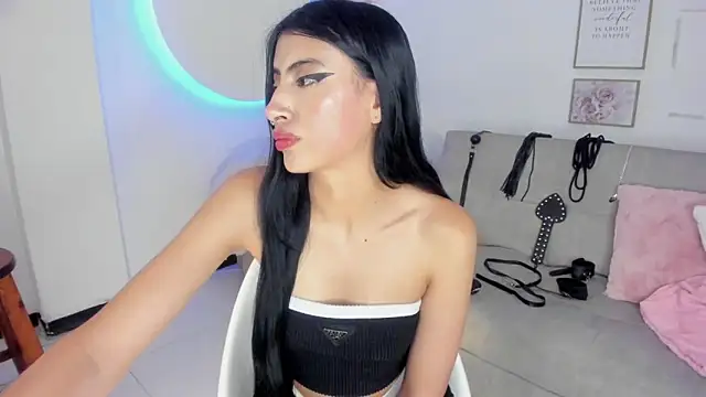 RACHEL EV online show from 03-14-25, 04:32