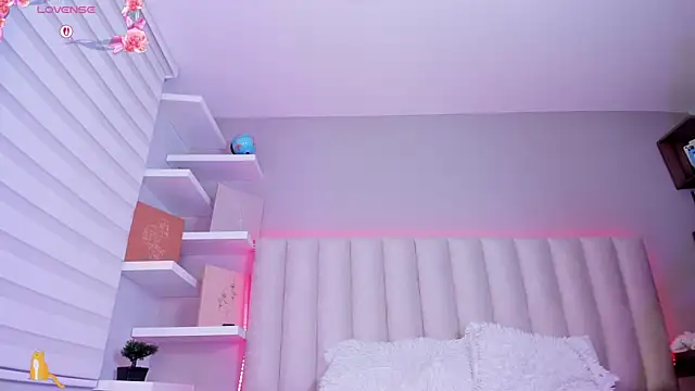 Sally  Walker online show from 09-19-25, 03:41