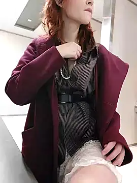 Snapshot of Times__Square chatting on 03-13-25, 05:11 Times Square online show from 03-13-25, 05:11