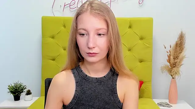 LolaWilsons online show from 02-12-26, 07:25