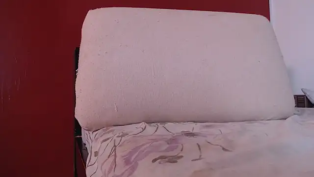 Freyja eter online show from 09-20-25, 12:39