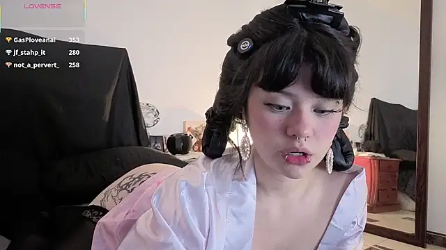 Snapshot of sweet_soup chatting on 06-05-26, 10:59 sweet soup online show from 06-05-26, 10:59