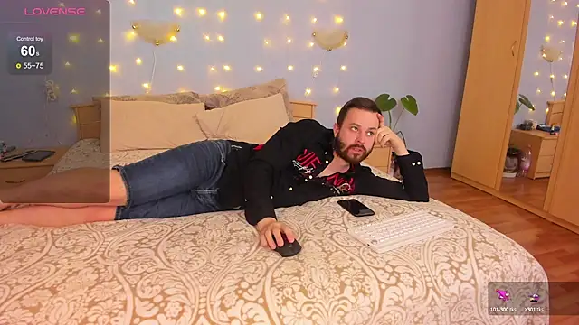 NikkiNSerdron online show from 01-17-25, 03:45