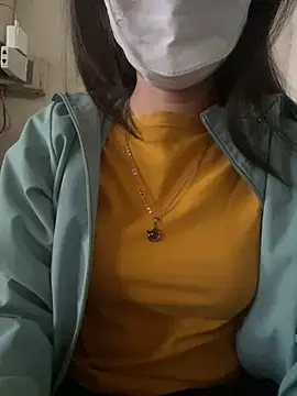 Tuongvy05 online show from 12-30-24, 06:20