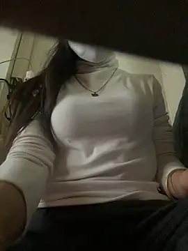 Tuongvy05 online show from 12-31-24, 12:43