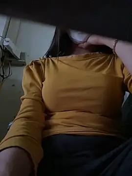 Tuongvy05 online show from 03-22-25, 05:31