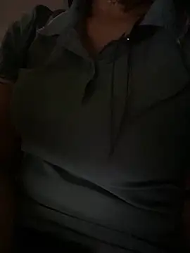 Tuongvy05 online show from 10-19-25, 04:40