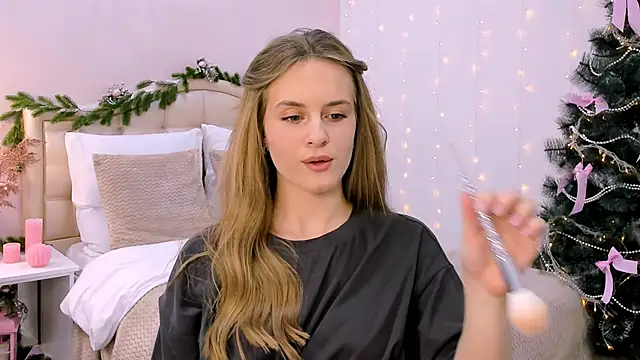 Snapshot of RozzitaBedberry chatting on 01-17-25, 11:18 RozzitaBedberry online show from 01-17-25, 11:18