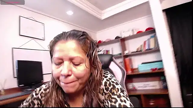 LiaTaylorr online show from 03-05-26, 12:01